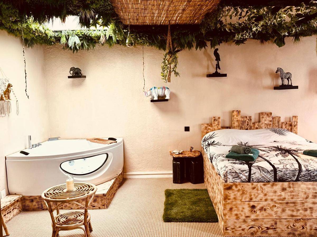 La Jungle de Sissy in Saintes-Maries-de-la-Mer, Côte méditerranéenne (France)