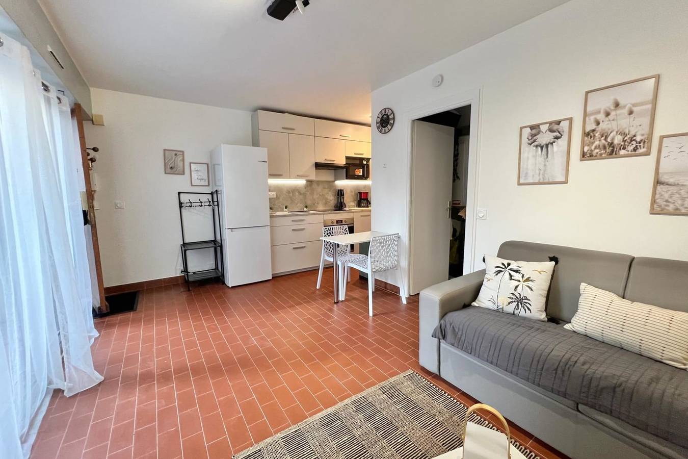 Ganzes Studio, Studio für 2 Personen mit Terrasse in Antibes, Cannes und Umgebung