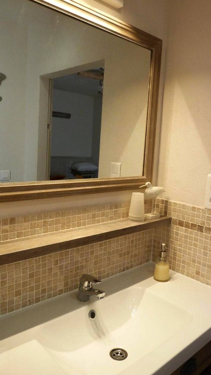 Gîte pour 2 personnes, avec vue ainsi que jardin et piscine à Saintes - 2