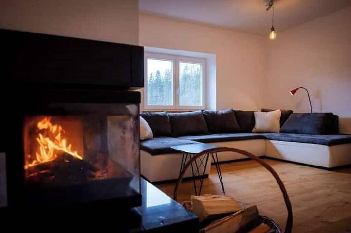 Ferienwohnung für 4 Personen, mit Balkon und Garten in Villach