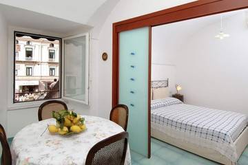 Apartment for 2 People in Amalfi, Amalfi Coast, Photo 2