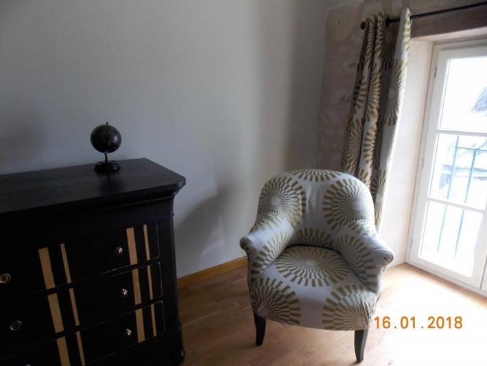 Location de vacances pour 5 personnes, avec terrasse et jardin à Huismes - 4