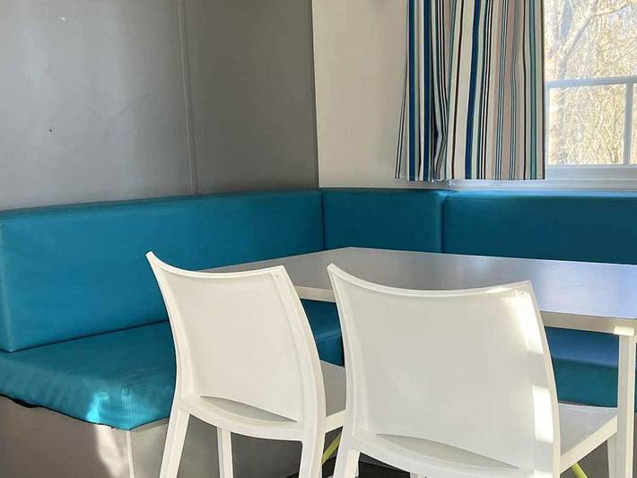 Mobil home pour 4 personnes à Saint-Julien-de-Peyrolas - 3