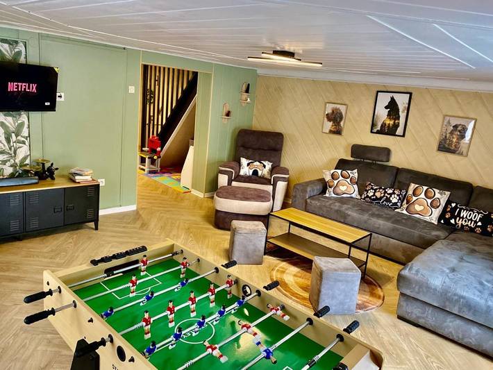 Location de vacances pour 8 personnes, avec vue et jardin, adapté aux familles à Urbès