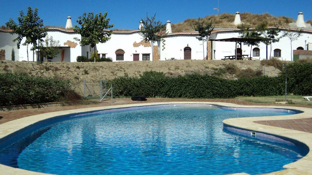 Apartamento vacacional entero, Apartamento de vacaciones para 2 personas con piscina in El Bejarín, Guadix