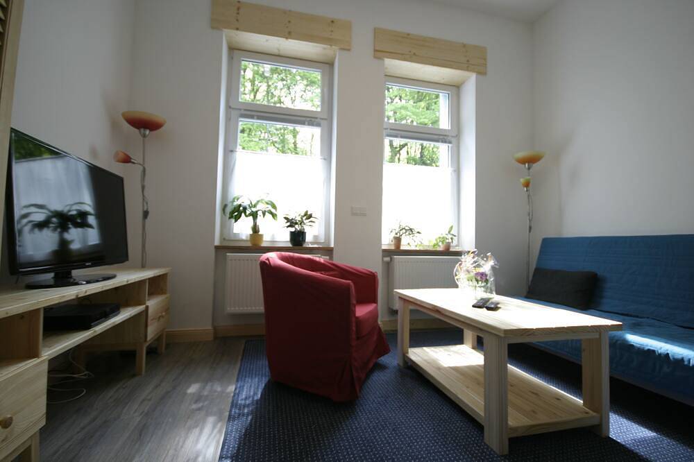 Entire apartment, In the middle of Wuppertal First-class apartment in Wuppertal, Bergisch region