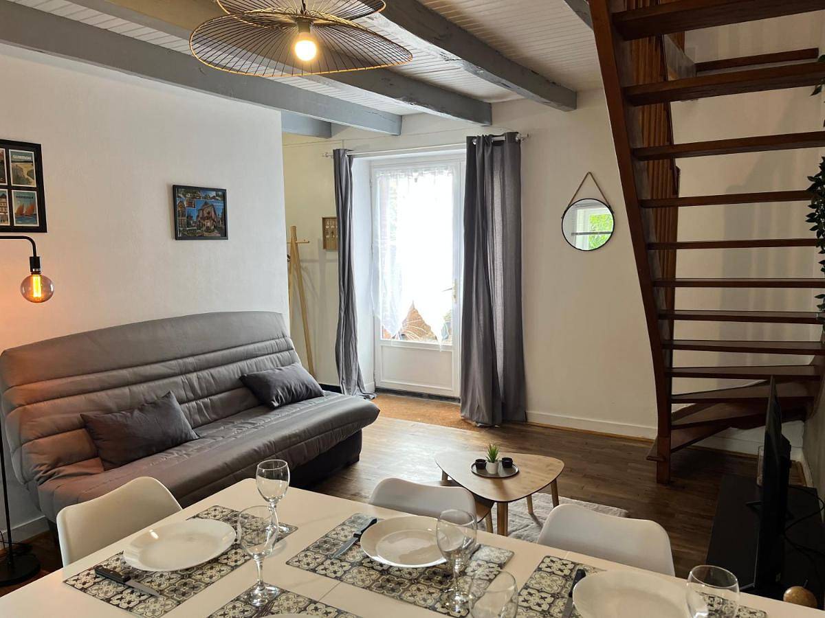 One-Bedroom House in Pleucadeuc, Région de Vannes