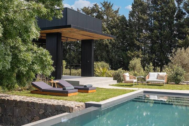 Location de vacances pour 4 personnes, avec jardin et terrasse en Sicile