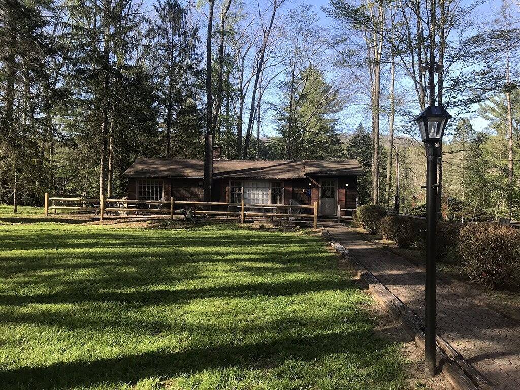 Kojote Hütte am unberührten Pine Creek! in Tioga County
