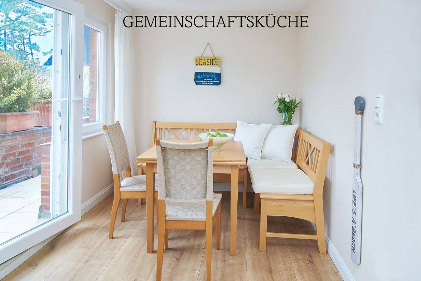 Doppelzimmer „Bernstein“ – Landseite & Flair in der Strandvilla in Niendorf, Timmendorfer Strand