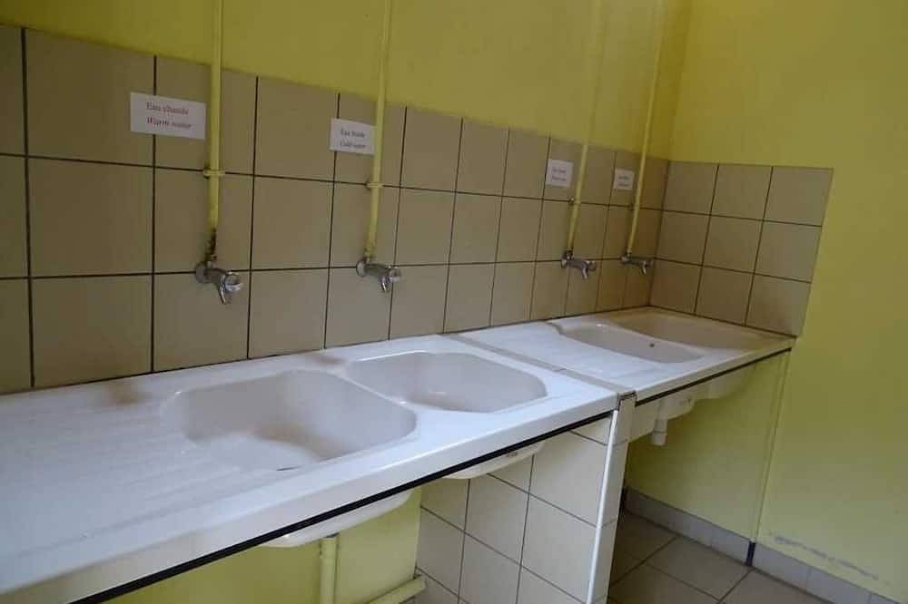 Camping 3 étoiles - Piscine  - ccafg0f in Vieille-Brioude, Macizo Central