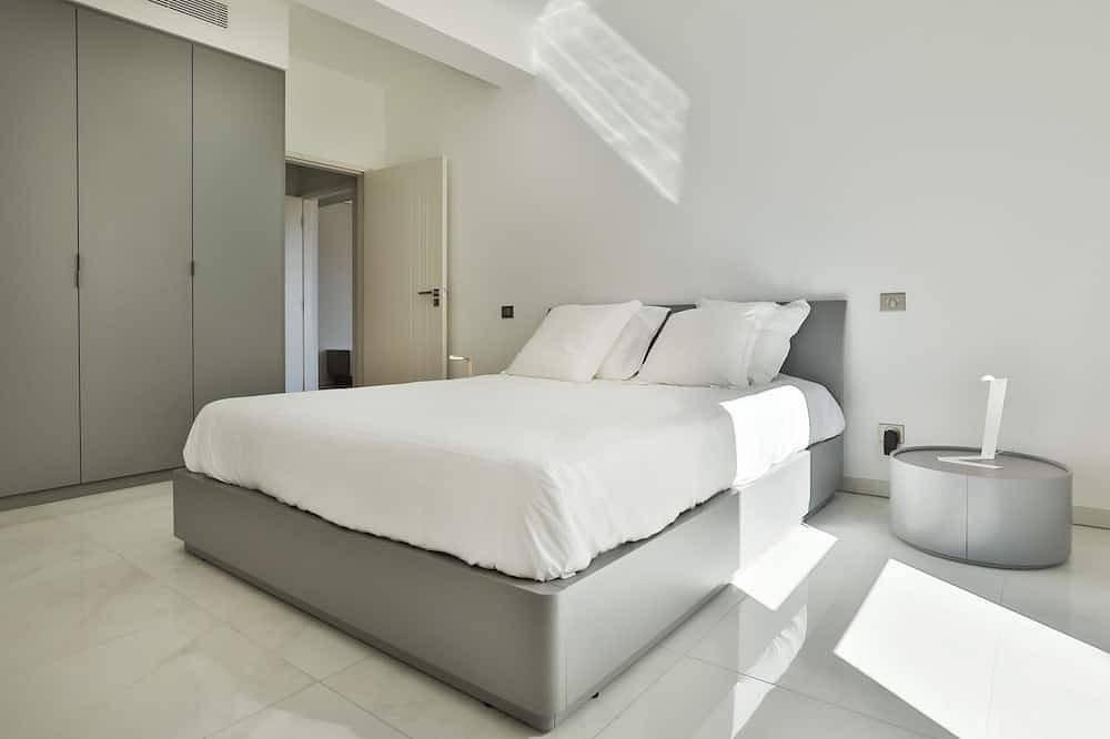 Entire apartment, T3 sea view \"Bella Vista\" in Ajaccio, Ajaccio region