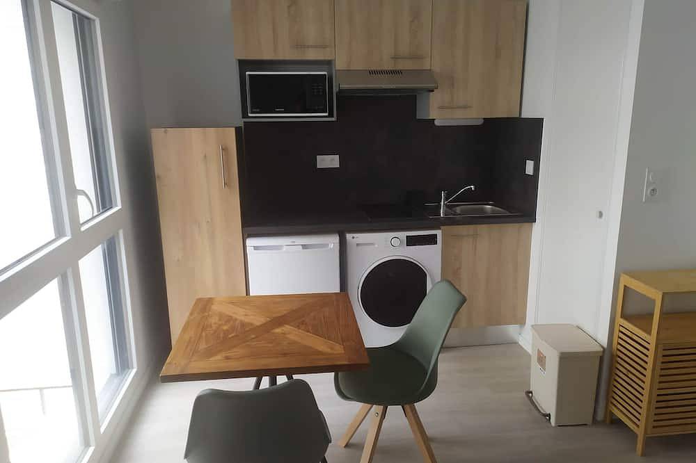 Ganze Wohnung, Recent 25m2 studio with parking space in Aytré, La Rochelle und Umgebung