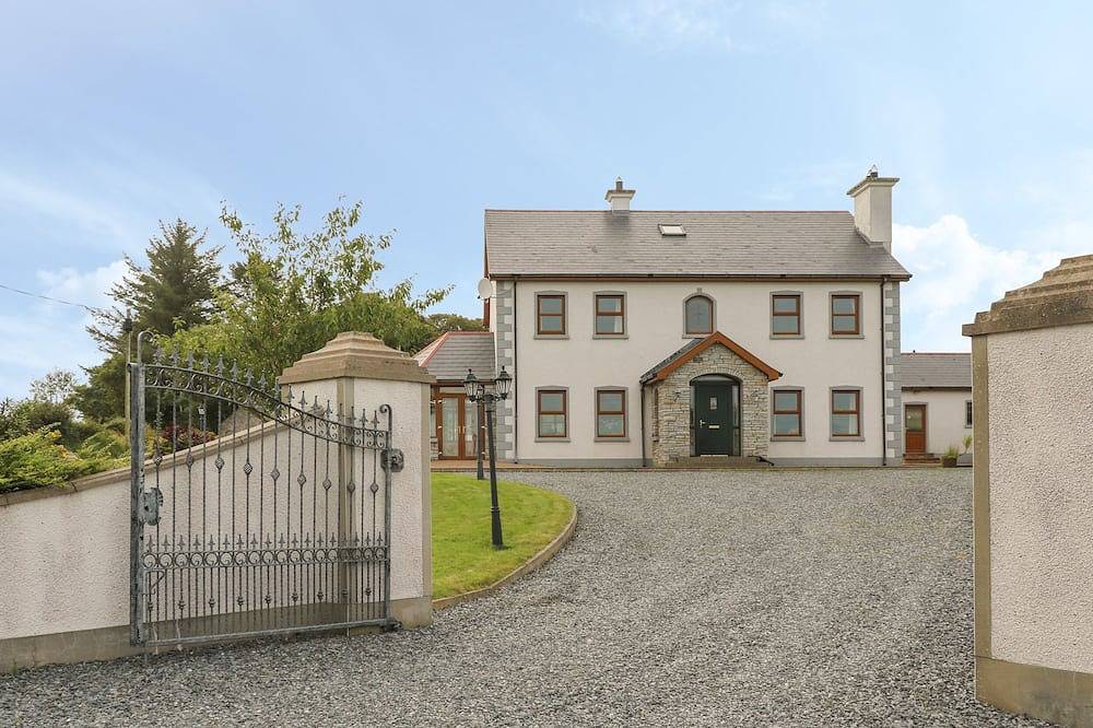 Redford View, family friendly in Culdaff, County Donegal in Inishowen, County Donegal