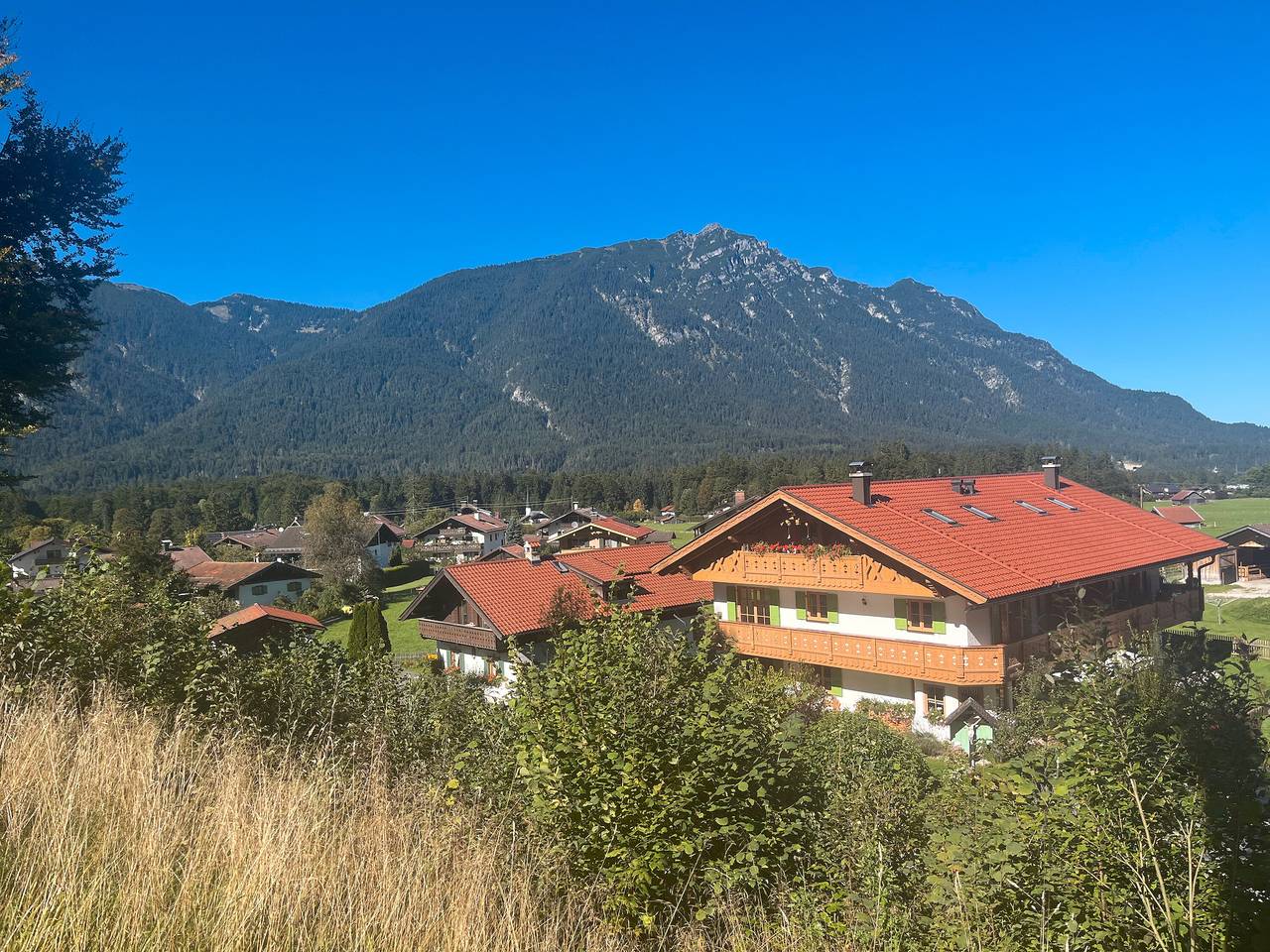 Ganze Wohnung, Apartment 'Maria Grasegger' mit Bergblick, Balkon und Wlan in Grainau, Eibsee