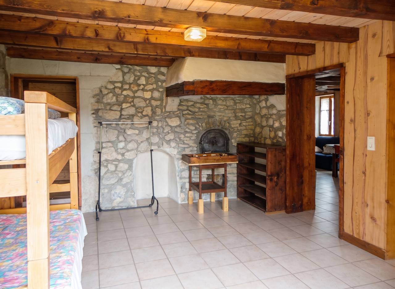 Secluded quiet house in Septmoncel with mountain view in Septmoncel Les Molunes, Parc naturel régional du Haut-Jura