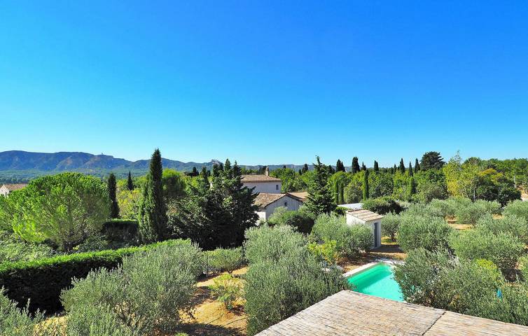 Location de vacances pour 8 personnes, avec terrasse à Saint-Rémy-de-Provence - 2