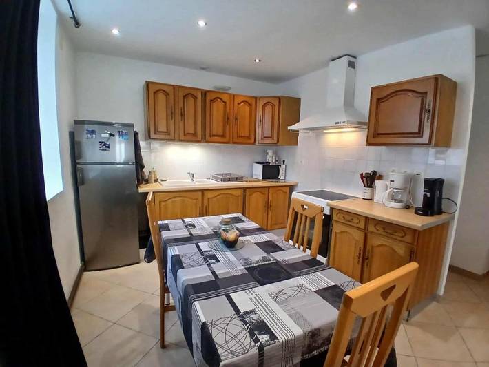 Gîte pour 6 personnes, avec terrasse, animaux acceptés à Saint-Rambert-en-Bugey - 2