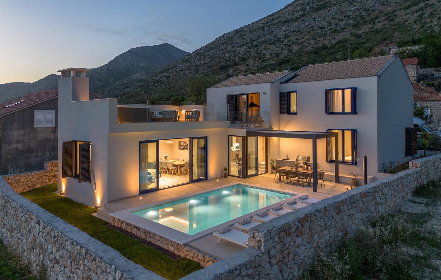 Holiday home for 8 people with pool in Slano, Dubrovnik-Neretva