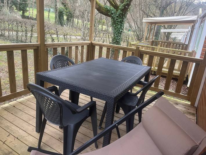 Mobil home pour 6 personnes, animaux acceptés à Saint-Martial-de-Nabirat - 3