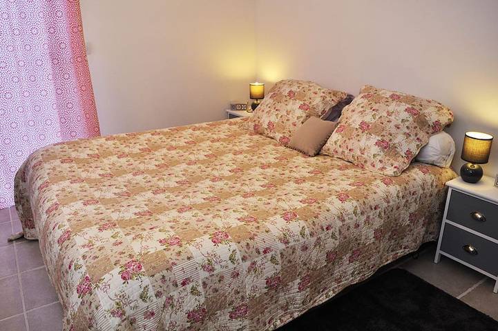 Location de vacances pour 4 personnes, avec jardin, animaux acceptés à Irodouër - 2