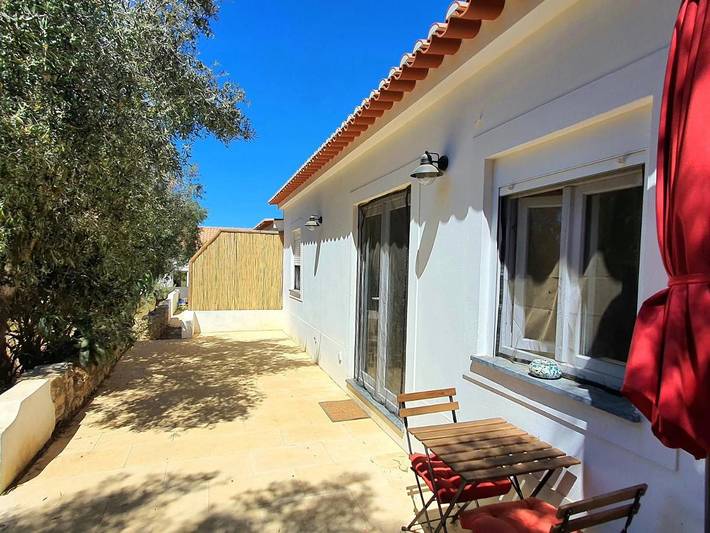 Gîte pour 2 personnes, avec vue et jardin dans Troviscais - 3