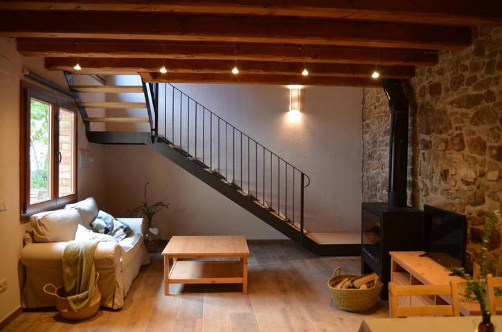 Casa rural para 4 personas, con Terraza además de Jardín y Piscina en Osona - 3
