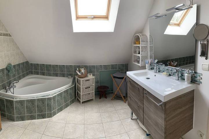 A guest room for rent (possibility of renting 2 rooms) in Vienne-en-Val, Sologne