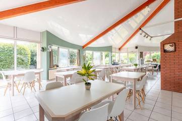 Hôtel pour 2 personnes, avec vue ainsi que jardin et terrasse dans Chanverrie
