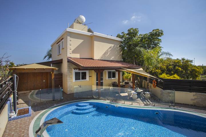 Villa für 6 Personen, mit Balkon und Garten in Ayia Napa - 2