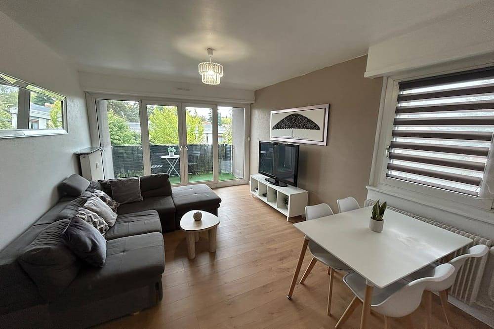 Ganze Wohnung, Apartment in a peaceful setting with free private parking in Lingolsheim, Region Straßburg