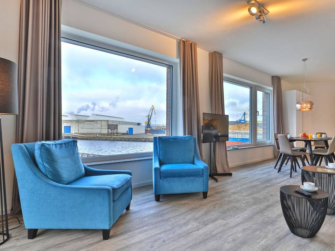 Ganze Ferienwohnung, Hafenspitze App. 01 in Wismar, Mecklenburgische Ostseeküste