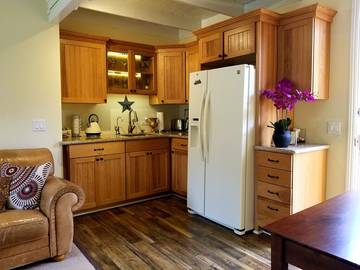 Log Cabin for 2 People in Monterey County, Photo 1