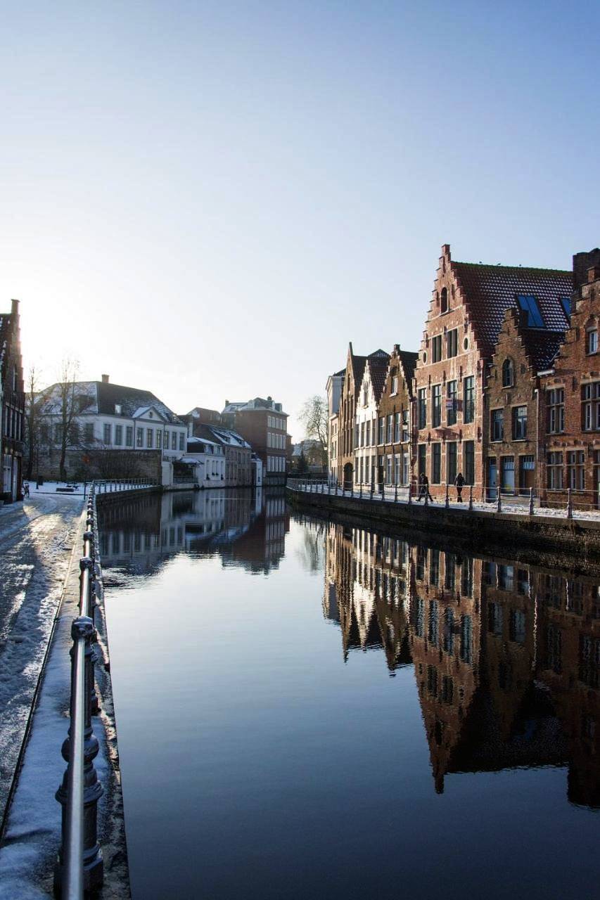 Huis Sint-Andriescruyse in Brujas, Provincia de Flandes Occidental