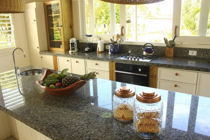 Vacation house for 10 people, with balcony in Brazil