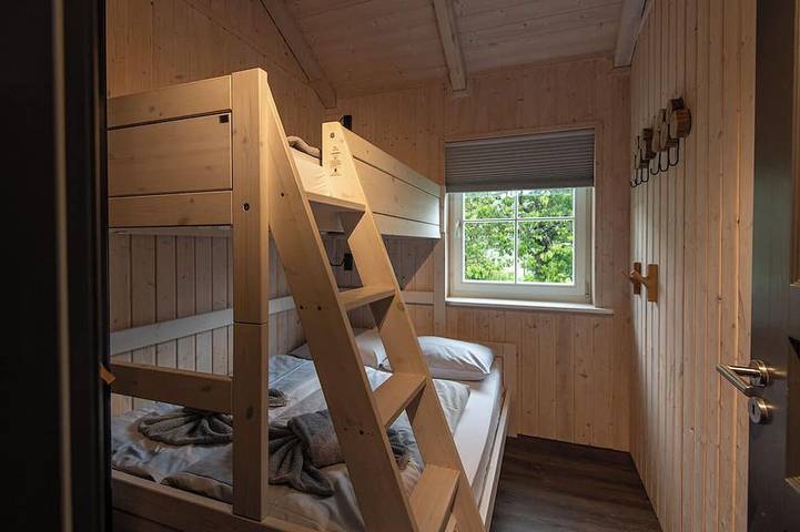 Ferienhaus für 10 Personen, mit Whirlpool und Balkon sowie Garten in Medebach - 3