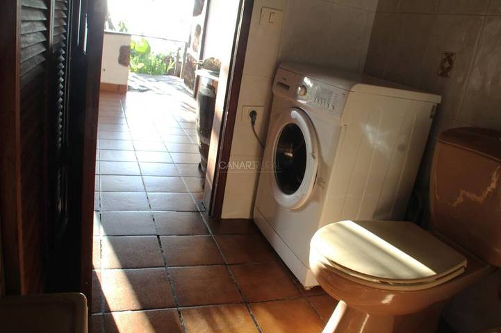 Traditional Canarian Retreat: Casa Francisco with Private Pool, Terrac in Fagundo, Puntagorda