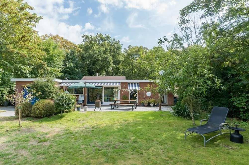 Genießen Sie alle Jahreszeiten im Strandhaus von Zoet and Zout<br><br>Dieses charmante Strandhaus befindet in Renesse Strand, Renesse