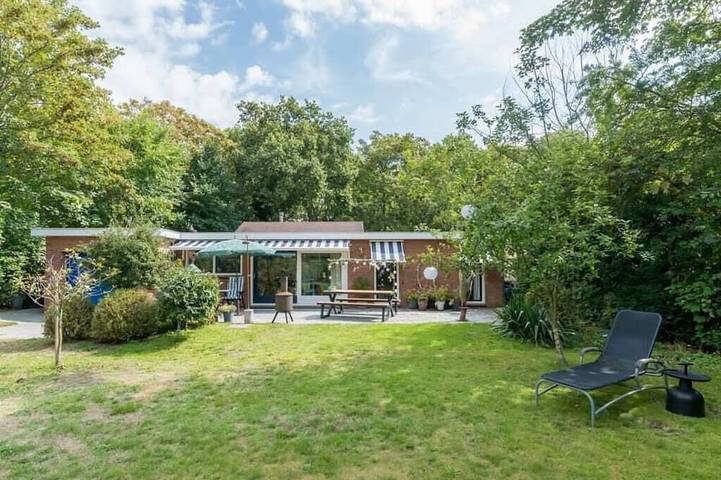 Huisje aan zee voor 4 personen, met balkon/terras in Schouwen-Duiveland