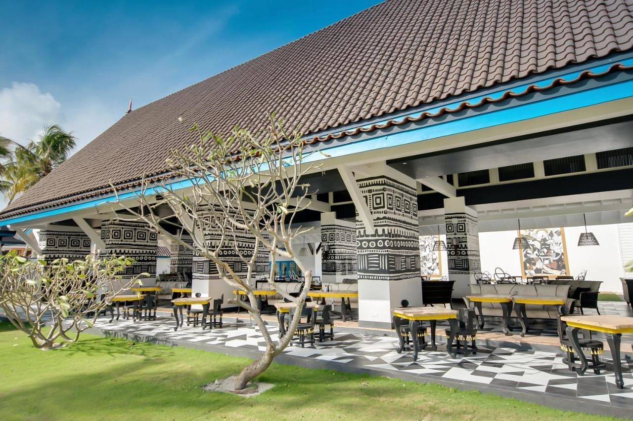 Resort dla 4 osób z ogród in Medhu-Uthuru Province