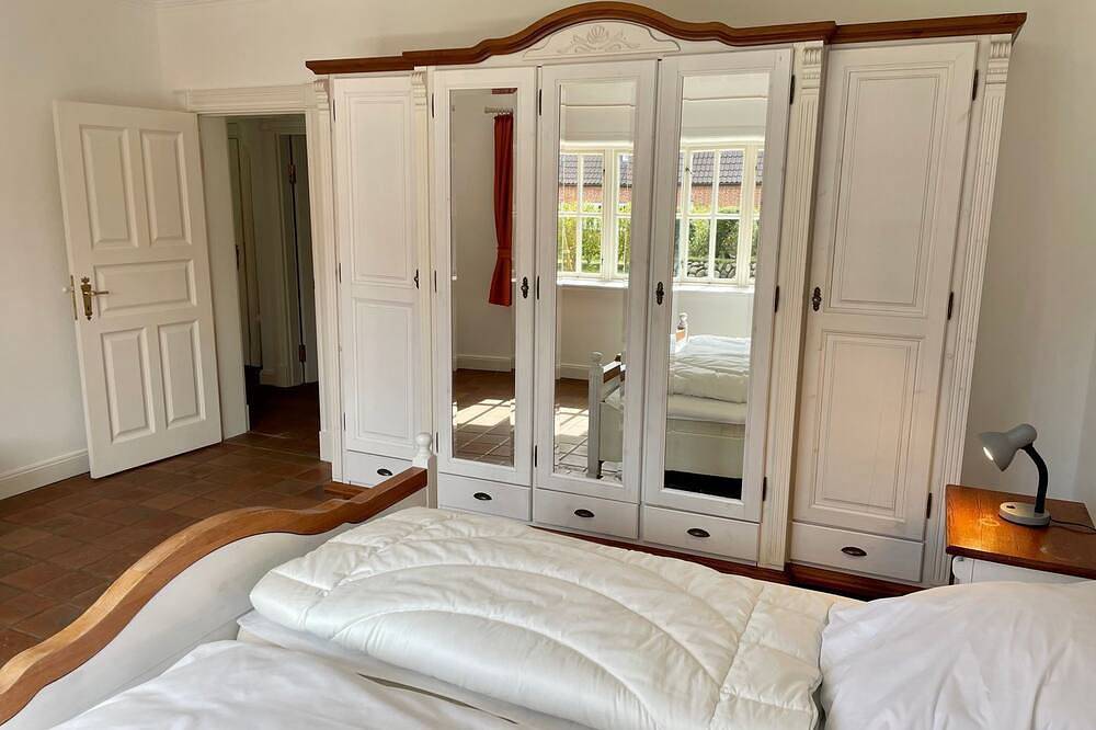 Ganze Wohnung, Min Hüs Eg - Strandnahes App. für 6 Pers. mit Sauna, Terrasse, Wlan. Haustiere in Westerland, Sylt (Gemeinde)