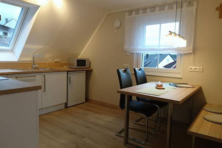 Ferienwohnung für 4 Personen, mit Garten und Balkon - 1