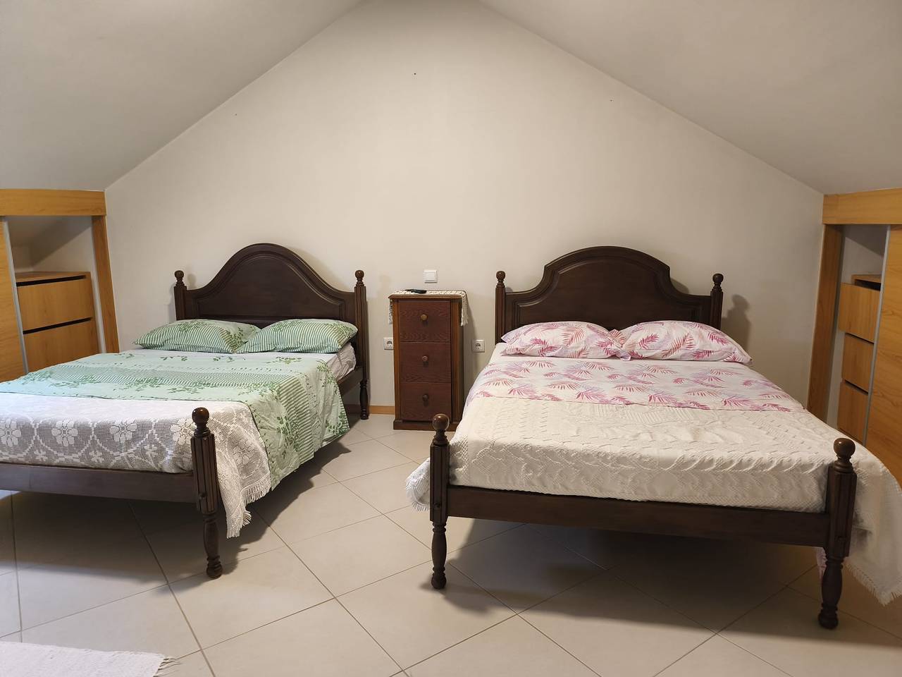 Appartement de vacances entier, On Apulia Beach 4 Pax Suite Room in Apúlia, Parque Natural do Litoral Norte