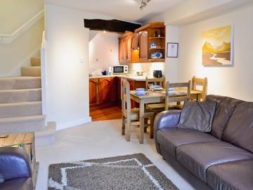 Holiday Rental for 3 People in Windermere, Cumbria, Photo 2