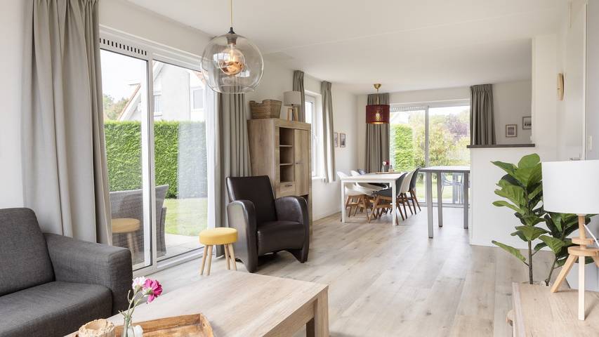 Ferienhaus für 6 Personen, mit Terrasse und Balkon/Terrasse in Scharendijke - 2