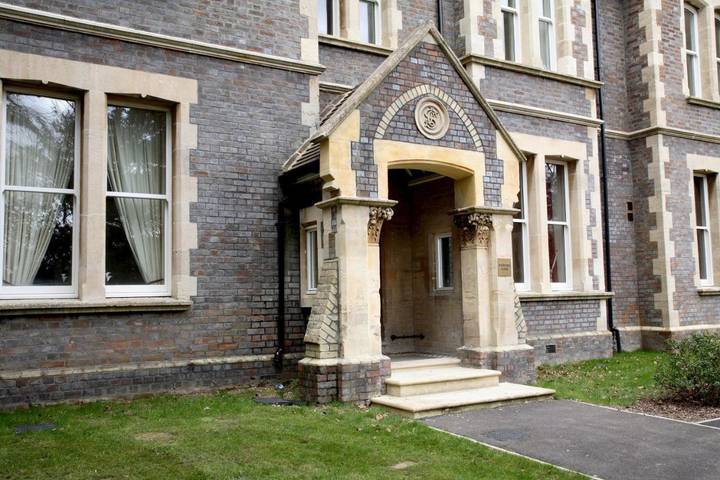 Apartment for 5 people, with view and garden in Basingstoke