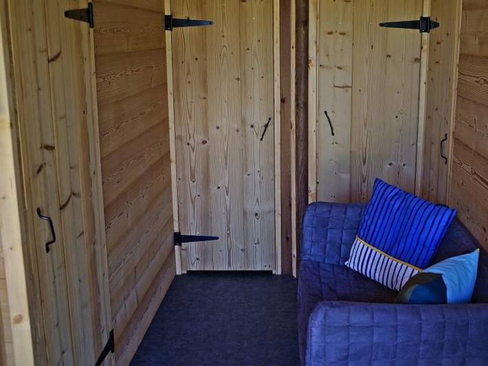 Le Petit Liou - Camping Sites et Paysages - Safarizelt 6 personen - Cabane Hivernet Premium 3 Zi. mit Sanitäranlagen in Embrun, Nationalpark Écrins