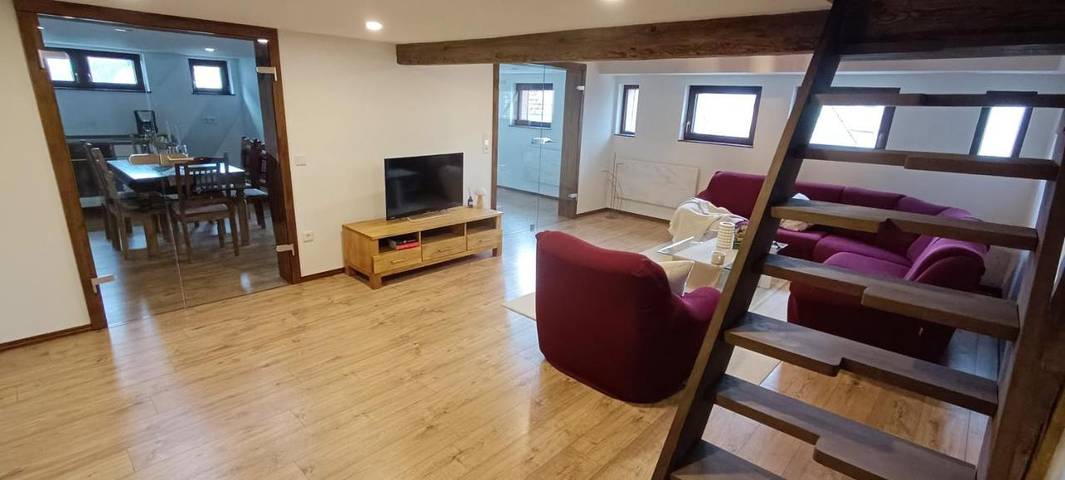 Ferienwohnung für 5 Personen, mit Sauna und Ausblick in Diebach - 2
