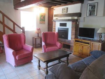 Gîte pour 3 Personnes dans Diges, Région d'Auxerre, Photo 2