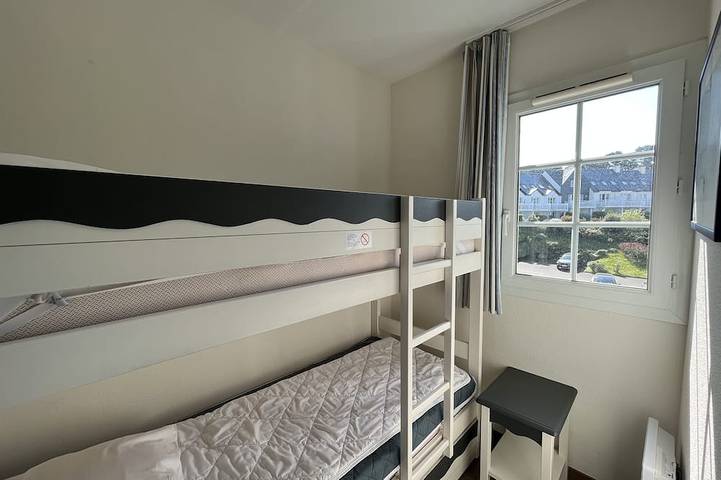 Appartement entier, Duplex 6 pers Port du Crouesty - terrasse, vue port et mer. Classé 3 *** in Arzon, Côte des Mégalithes